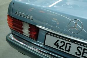 Bild 8/50 von Mercedes-Benz 420 SE (1988)