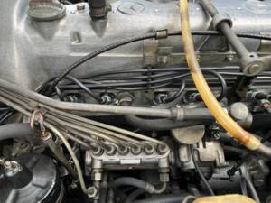 Image 72/100 of Mercedes-Benz 280 SL (1970)