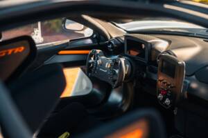 Image 13/24 of McLaren Senna GTR (2019)