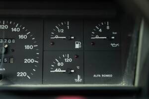 Image 34/45 of Alfa Romeo 75 1.6 (1991)