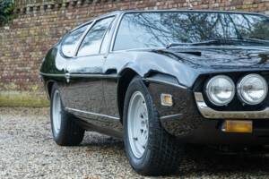Afbeelding 36/50 van Lamborghini Espada 400 GT (1973)