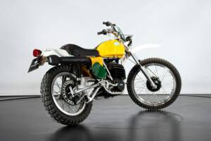 Image 4/50 of KTM 250 MC/GS (1973)