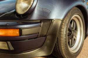 Image 19/65 de Porsche 911 Turbo 3.3 (1986)