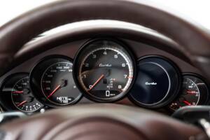 Image 14/31 of Porsche Panamera Turbo (2010)