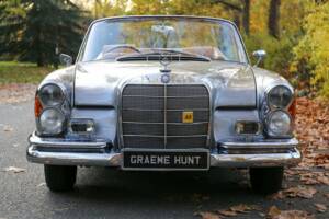 Image 10/50 of Mercedes-Benz 220 SE b (1966)