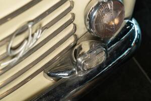 Image 21/50 of FIAT 1100 Ghia (1947)