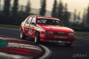 Bild 3/52 von Alfa Romeo 75  2.5 V6 (1986)