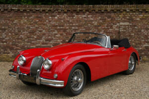Image 1/50 of Jaguar XK 150 DHC (1960)
