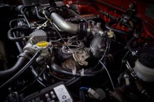 Afbeelding 98/100 van Toyota Land Cruiser LJ77 (1991)