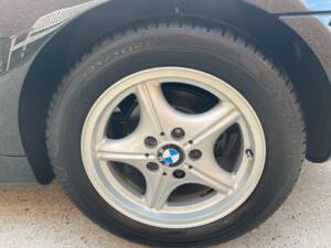 Image 18/24 of BMW Z3 1.9 (1997)