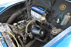 Image 50/50 of Morris Minor 1000 Traveller (1971)