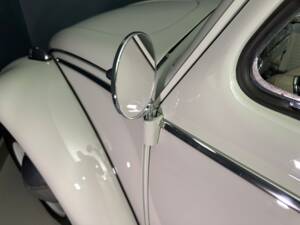 Immagine 17/61 di Volkswagen Kever 1200 Standard &quot;Dickholmer&quot; (1960)