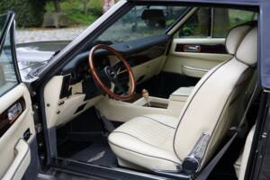 Bild 2/16 von Aston Martin V8 Vantage Volante (1980)