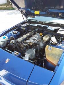 Afbeelding 27/28 van Porsche 944 S2 (1991)