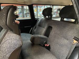 Bild 18/36 von Volvo 240 Polar (1990)