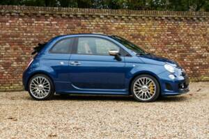Image 44/50 of Abarth 595 Cabrio Italia (2011)