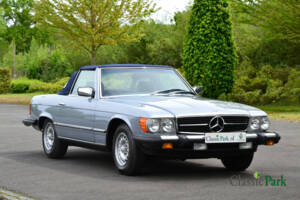 Afbeelding 21/50 van Mercedes-Benz 380 SL (1983)