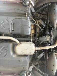 Image 38/40 of Mercedes-Benz 190 E (1982)