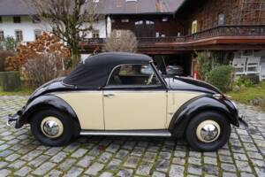 Image 31/37 of Volkswagen Beetle 1200 Hebmüller (1949)