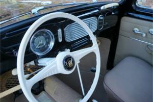Image 18/50 of Volkswagen Beetle 1200 Standard "Oval" (1955)