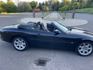 Imagen 42/46 de Jaguar XK8 4.0 (1997)