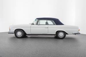Image 5/33 de Mercedes-Benz 280 SE 3,5 (1970)