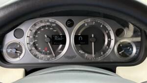 Imagen 17/60 de Aston Martin DB 9 (2011)