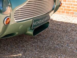 Image 17/62 of Aston Martin DB 4 GT (1960)