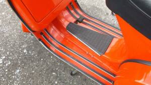 Image 17/50 of Piaggio Vespa P 200 E (1982)