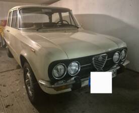 Bild 4/8 von Alfa Romeo Giulia Nuova Super 1300 (1977)