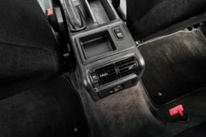 Immagine 74/74 di BMW M5 (1992)