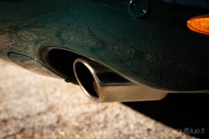 Image 25/70 of Jaguar XKR (2004)