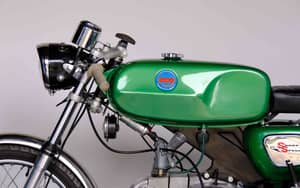 Image 30/57 of Benelli 125 Sport Special (1971)