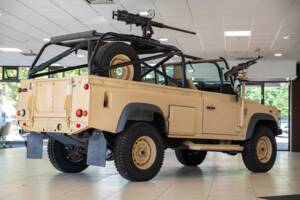 Bild 4/32 von Land Rover Defender 110 (2008)