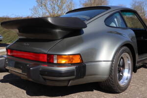 Imagen 37/52 de Porsche 911 Turbo 3.3 (1987)