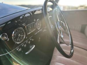 Image 12/30 de Mercedes-Benz 220 (1952)