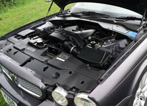 Image 20/50 de Jaguar XJ 8 4.2 (2009)