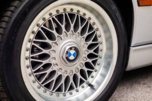 Image 35/35 of BMW 850Ci (1994)