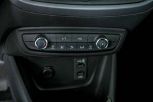 Image 28/50 de Opel Crossland X 1.2 Turbo (2020)
