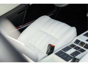 Image 27/39 of Ferrari 208 GTB Turbo (1987)