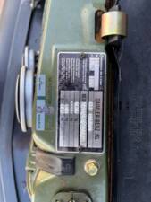 Image 16/18 of Mercedes-Benz 190 D 2.5 (1986)