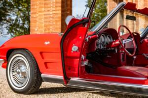 Image 39/64 of Chevrolet Corvette Sting Ray Convertible (1964)