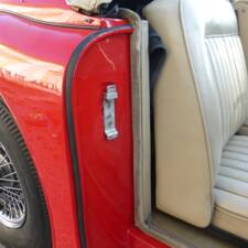 Image 60/174 of Jaguar XK 150 3.4 S OTS (1958)