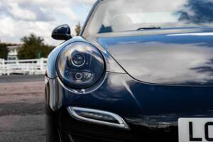 Immagine 23/50 di Porsche 911 Turbo (2015)