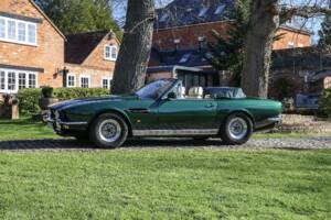 Image 3/30 of Aston Martin V8 EFi Volante (1989)
