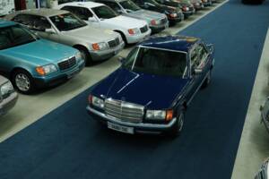 Bild 4/50 von Mercedes-Benz 300 SE (1990)