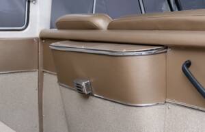 Image 36/46 of Volkswagen T1 Samba (1967)