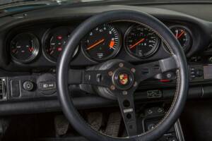 Bild 18/25 von Porsche 911 Carrera 3.2 (1987)