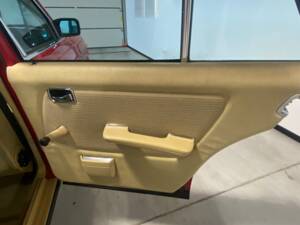 Image 31/100 of Mercedes-Benz 300 D (1983)