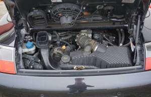 Afbeelding 7/50 van Porsche 911 Carrera 4 (2003)